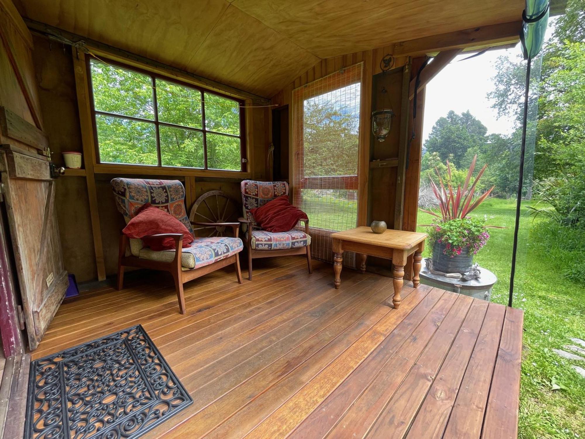 River Song Retreat Golden Bay Такака Екстериор снимка